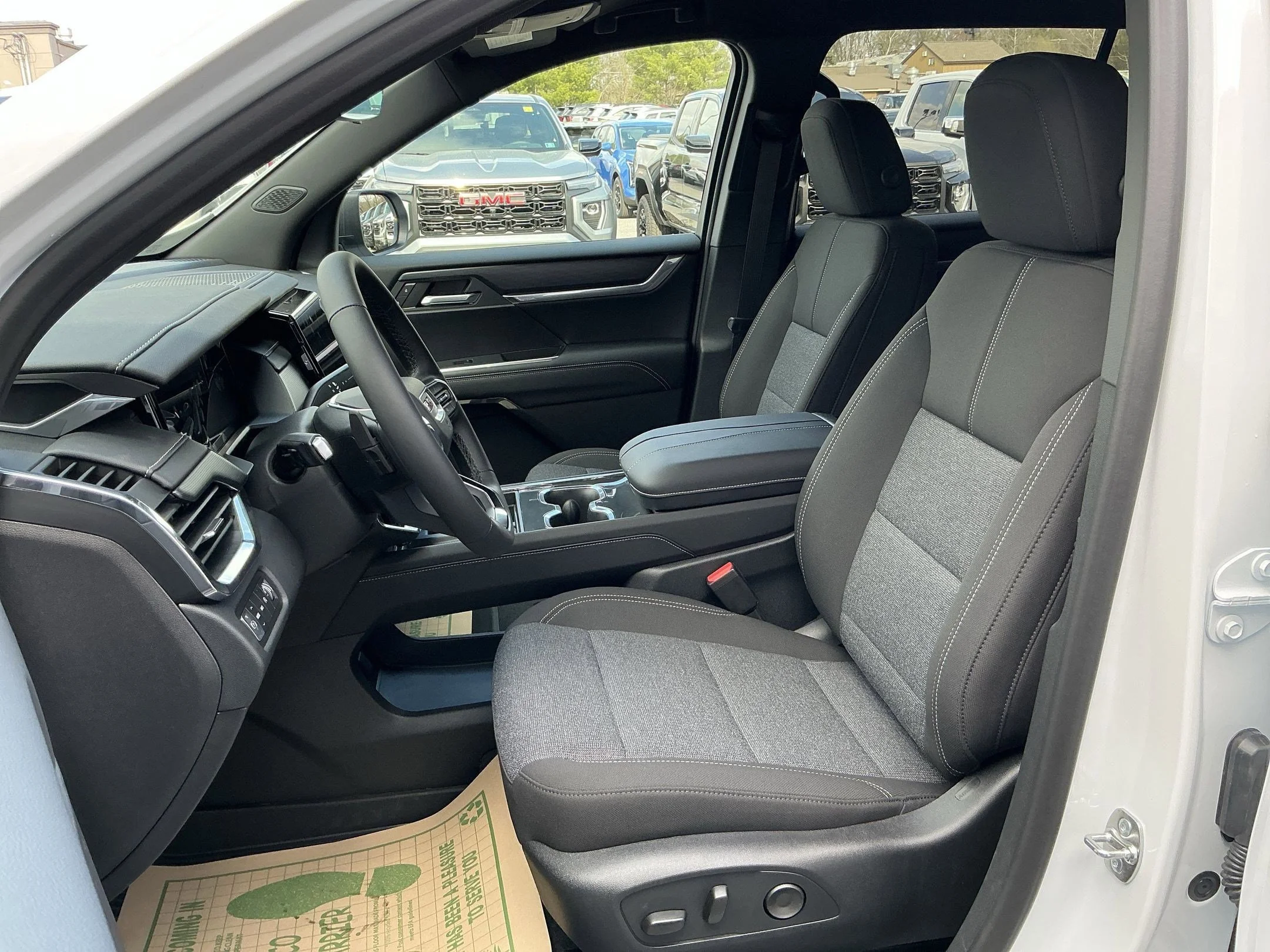 2026 GMC Acadia Elevation - Photo 10