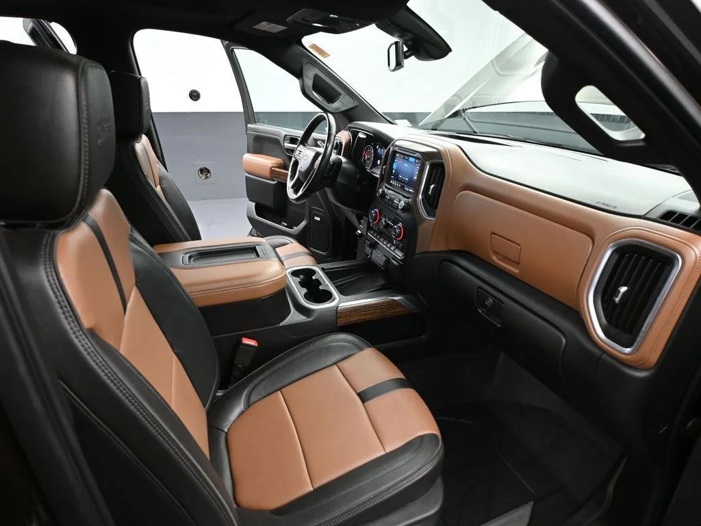 Used 2020 Brown Chevrolet High Country image 57