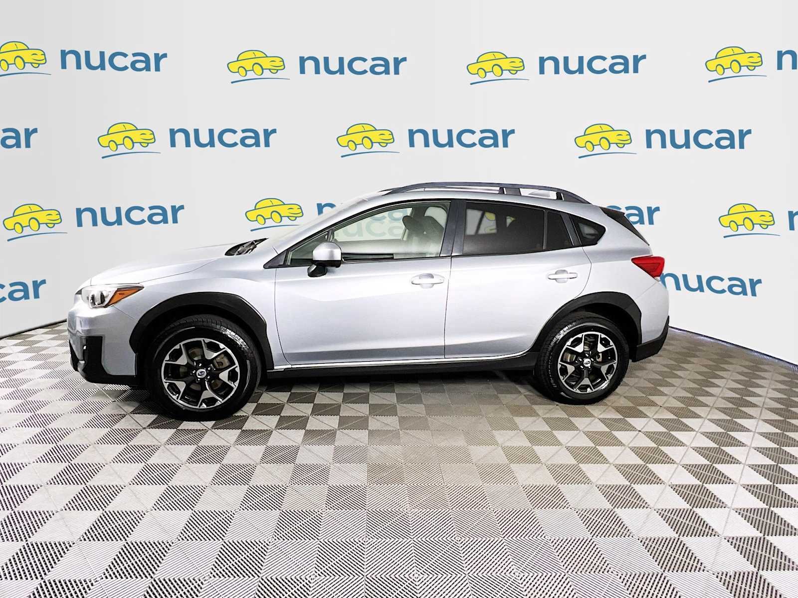 Used 2018 Ice Silver Metallic Subaru Premium image 4