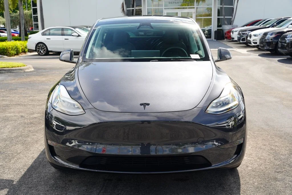 Used 2024 Tesla Model Y Long Range with VIN 7SAYGDEEXRA279899 for sale in Royal Palm Beach, FL