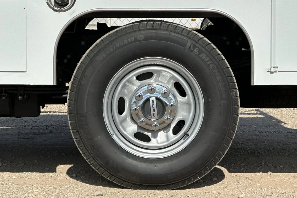 New 2025 White Ford XL image 23