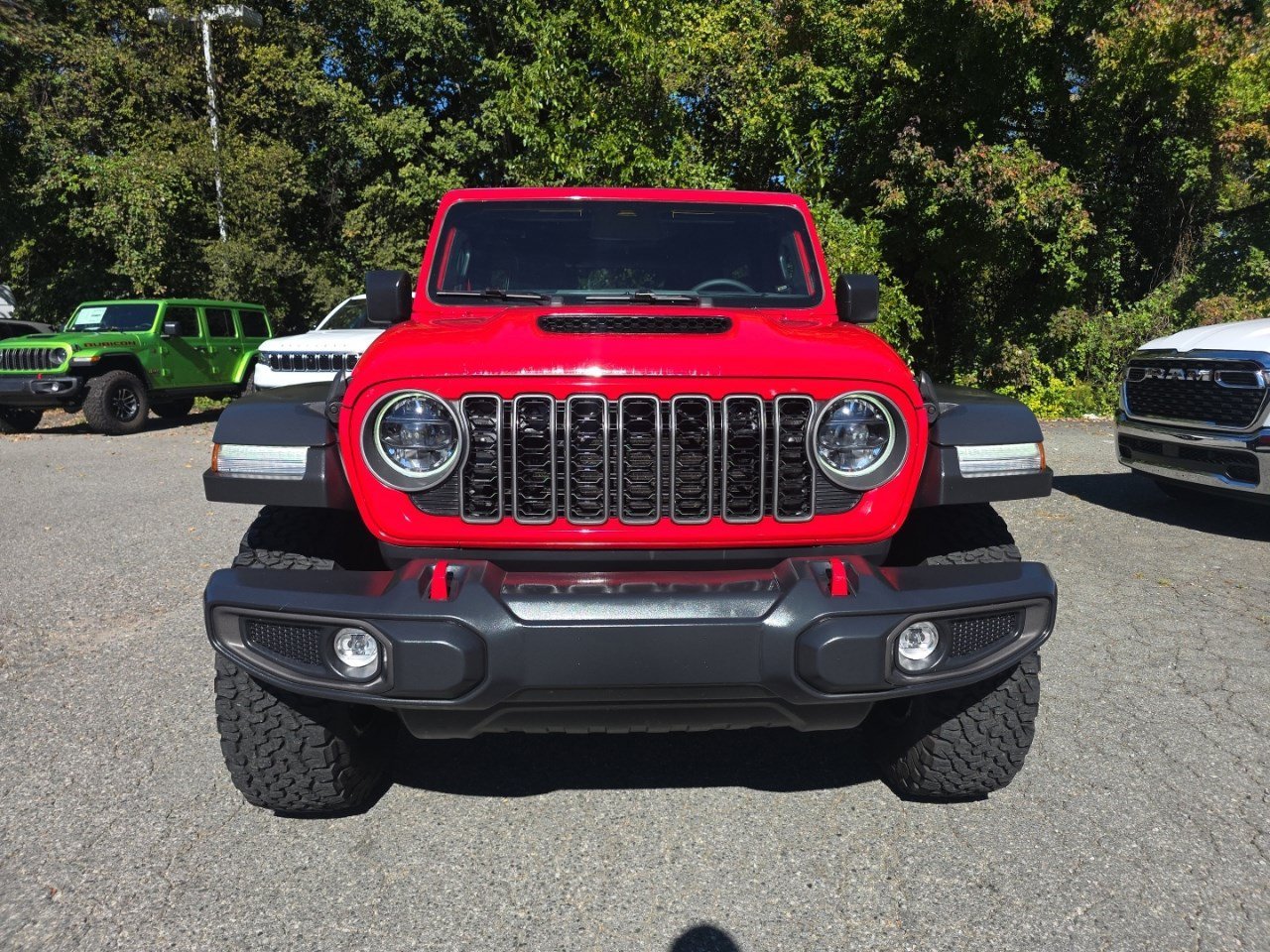 Used 2026 Firecracker Red Clearcoat Jeep Rubicon image 9