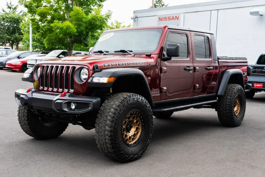 Used 2021 Red Jeep Rubicon image 3