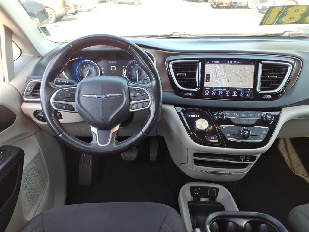 Certified Used 2019 White Chrysler Touring Plus image 13