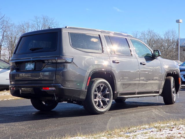 New 2026 Baltic-Gray Metallic Clear-Coat Exterior Paint Jeep Limited Altitude image 32