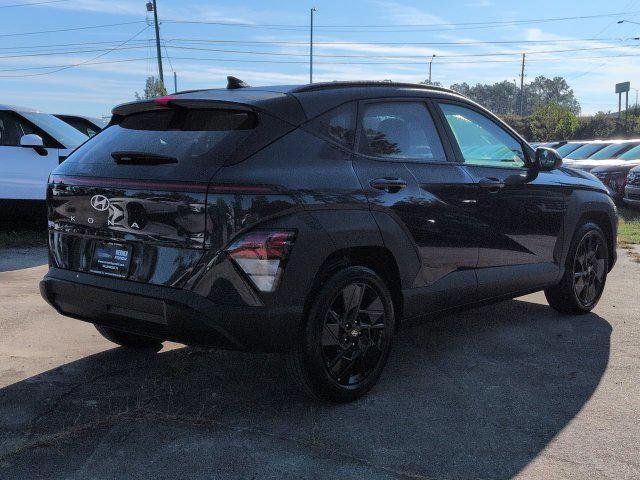 New 2027 Blue Hyundai SEL Sport FWD image 5