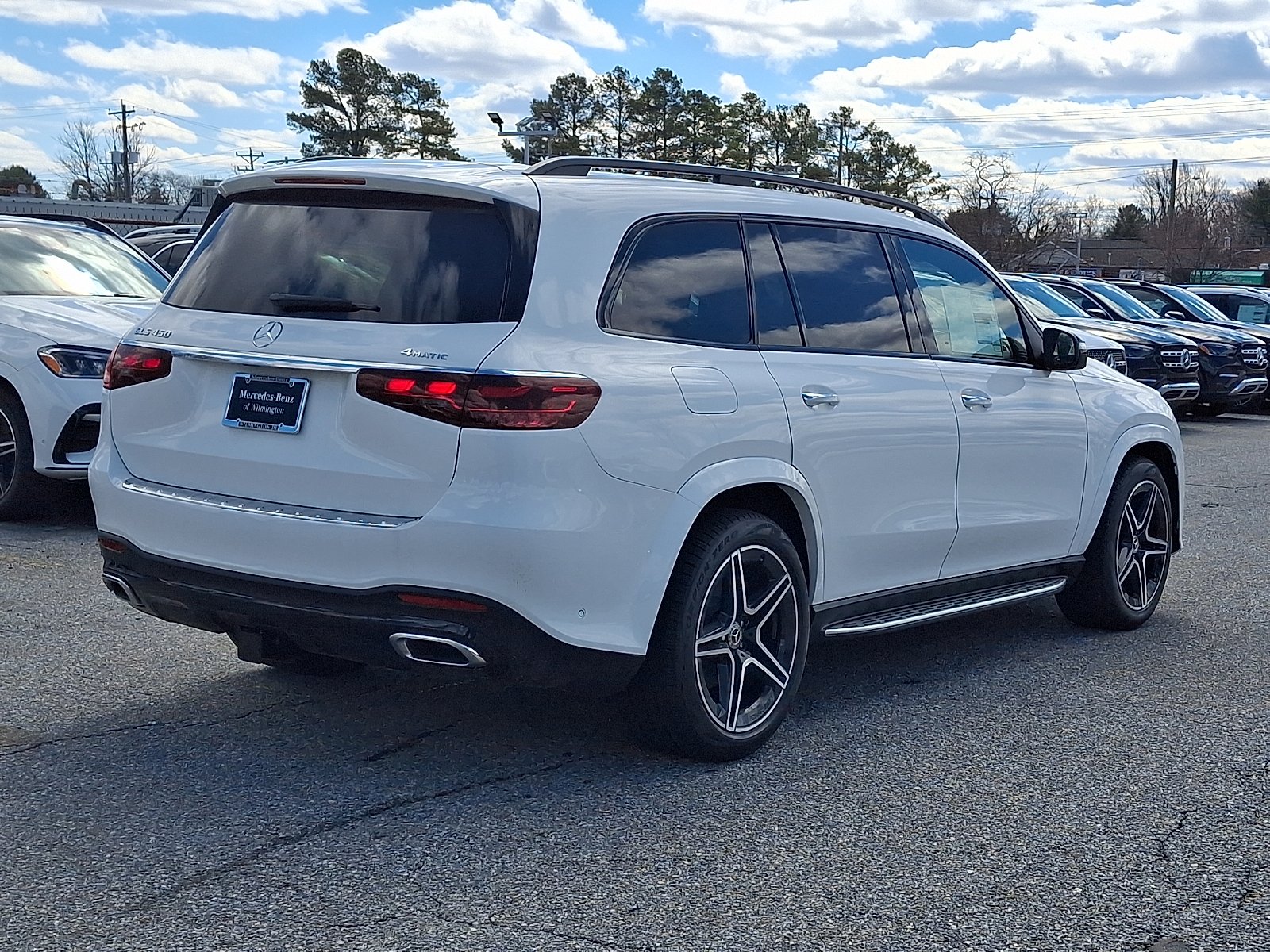 New 2026 Polar White Mercedes-Benz GLS 450 image 6