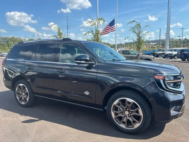 New 2027 Dark Matter Gray Metallic Ford King Ranch® image 12