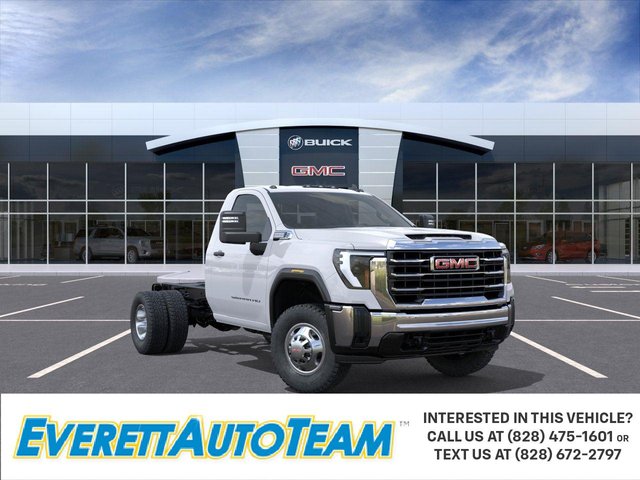 2026 GMC Sierra 3500 HD Chassis Cab Pro