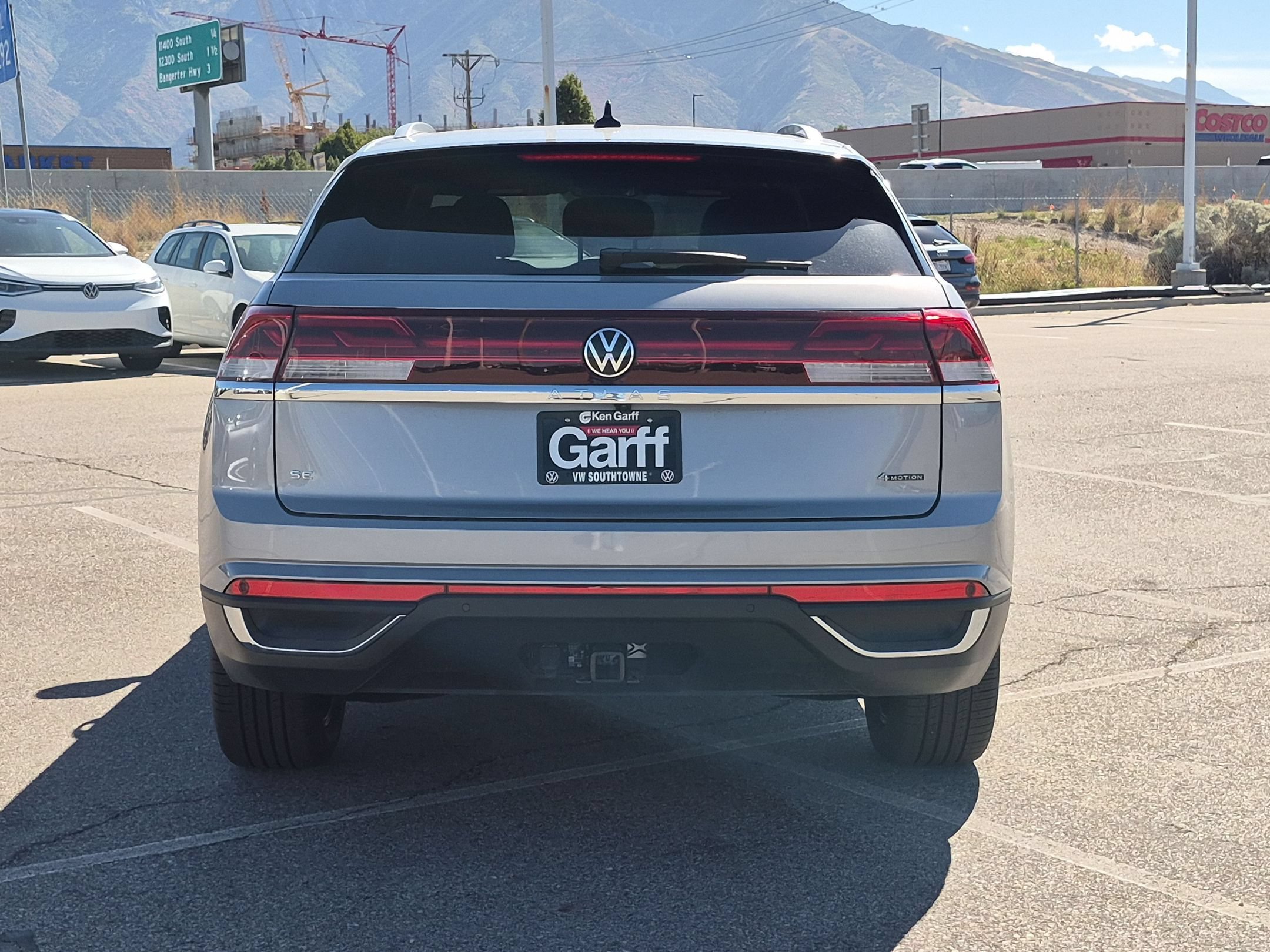 New 2026 Silver Mist Metallic Volkswagen 2.0T SE w/Technology image 4