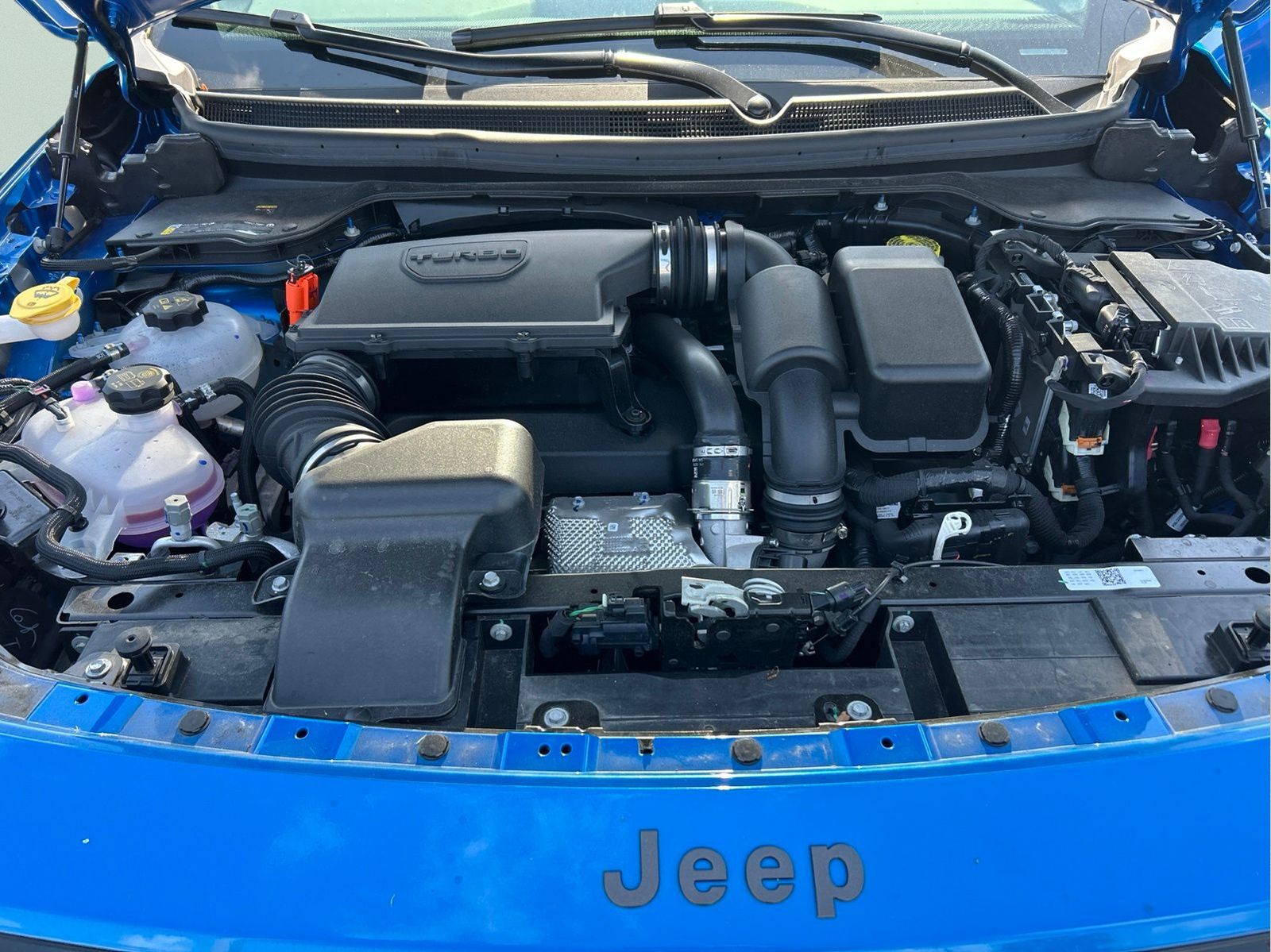 Used 2026 Blue Jeep Laredo image 37
