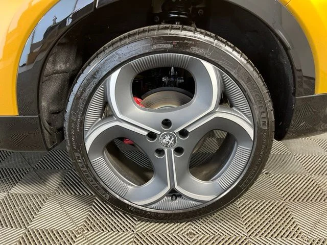 Used 2026 Yellow Alfa Romeo Base image 9