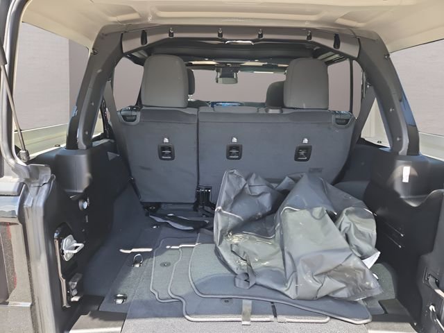 Used 2026 Black Clearcoat Jeep Rubicon image 30