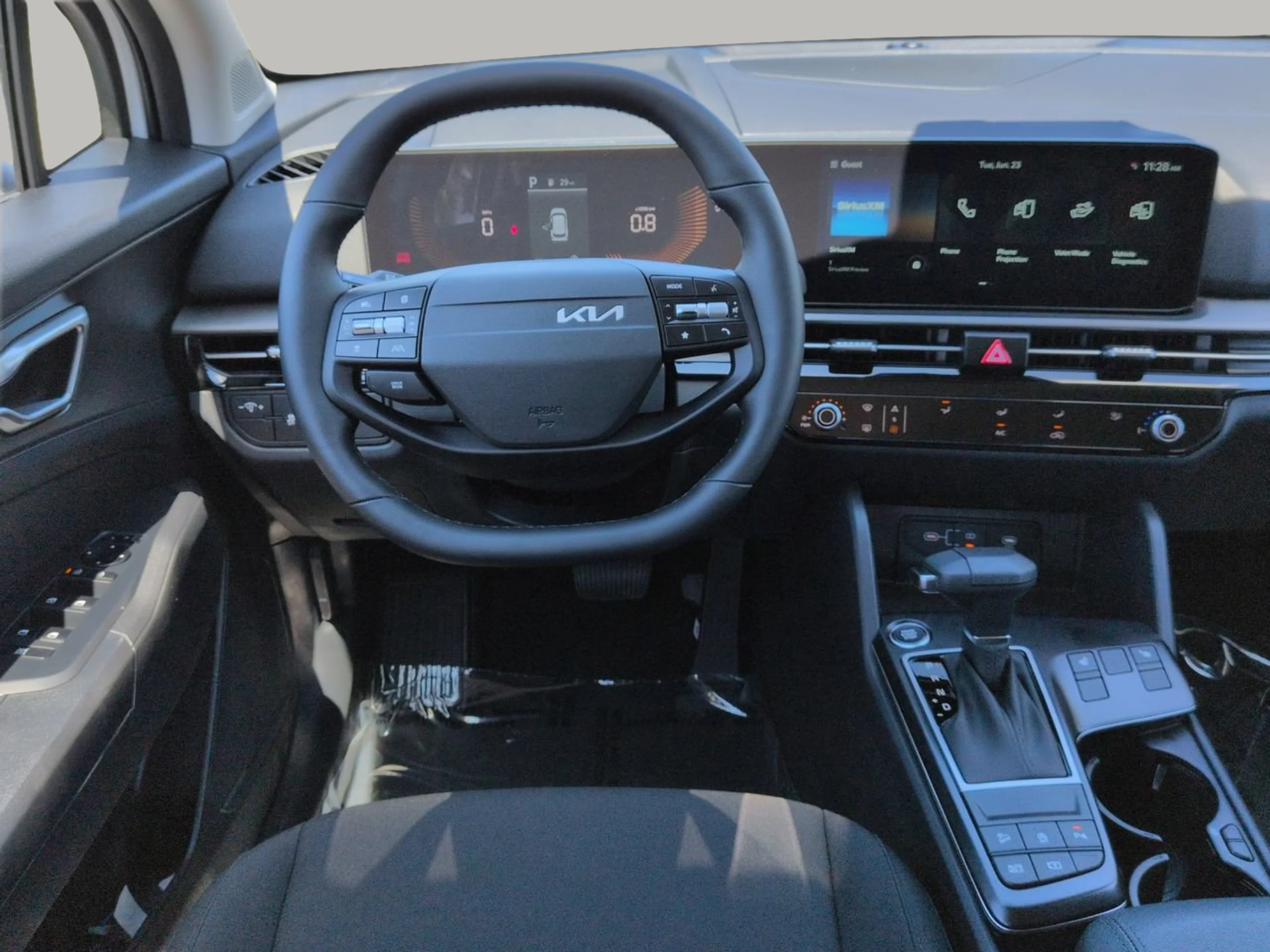 New 2026 Glacial White Pearl Kia LX image 18