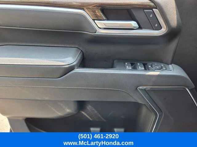 Used 2025 Gray Chevrolet LT image 31