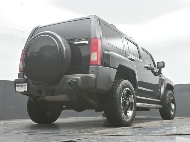 Used 2008 Black Hummer Luxury image 39