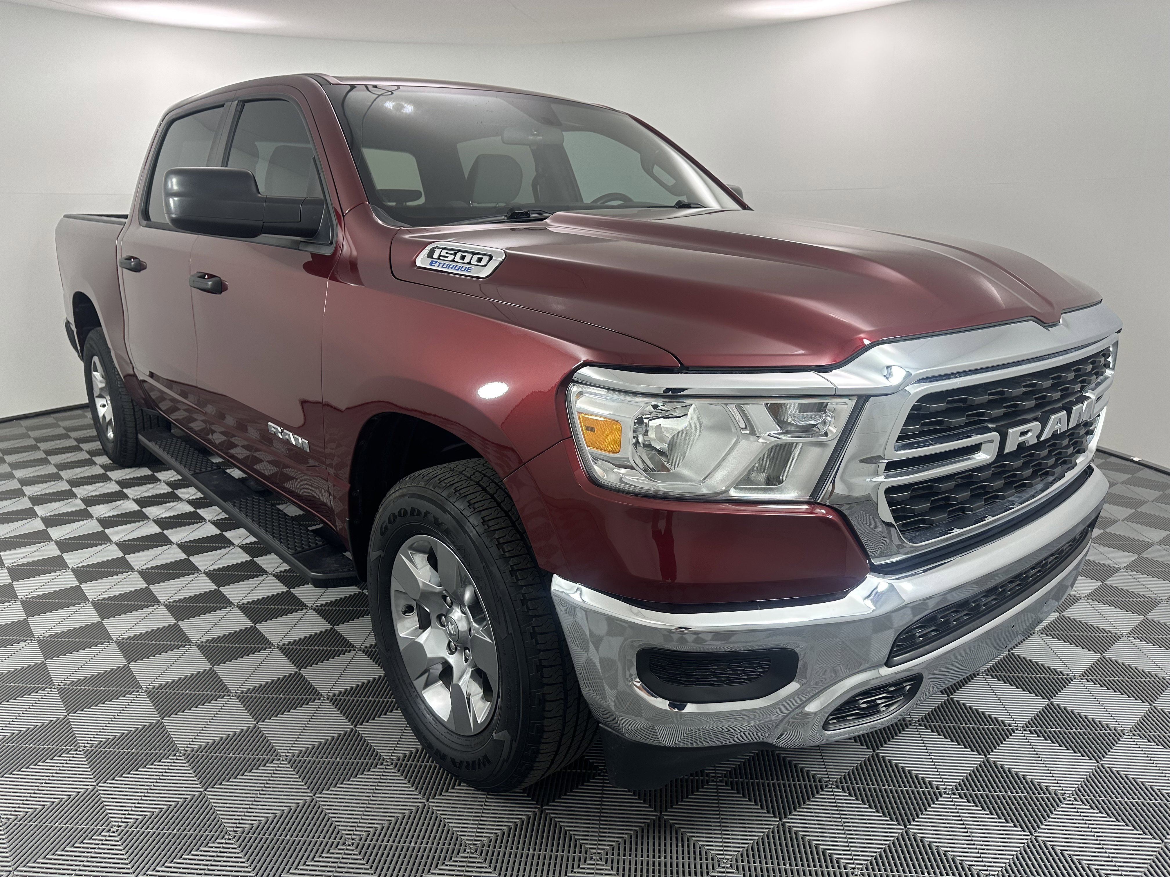 Certified Used 2023 Delmonico Red Pearlcoat Ram Big Horn image 7