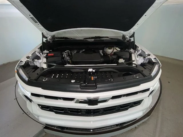 Used 2023 White Chevrolet RST image 25