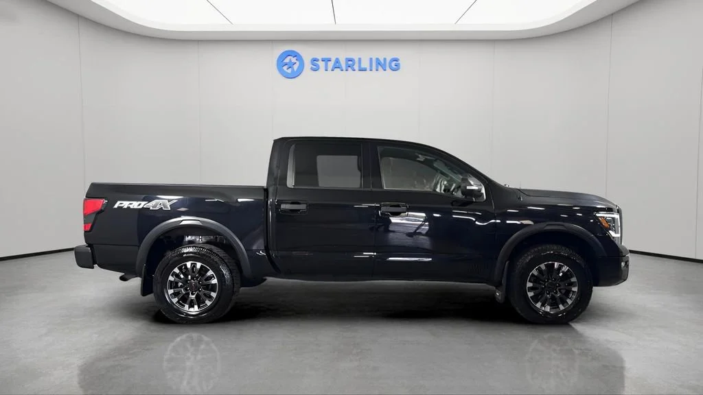 Used 2021 Black Nissan Crew Cab PRO-4X 4x4 image 11