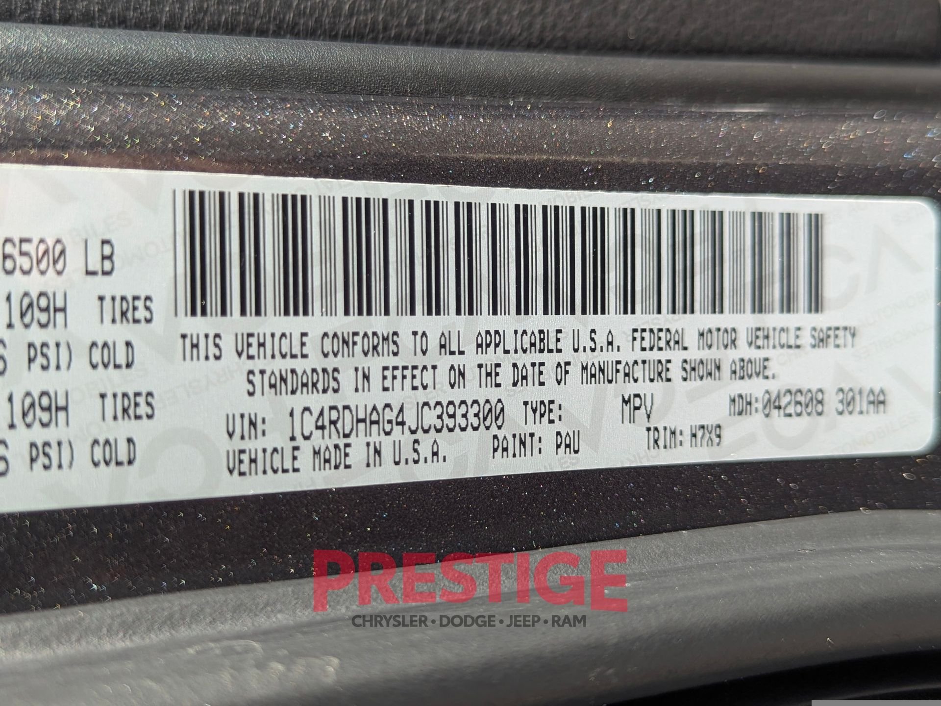 Used 2018 Gray Dodge SXT image 33