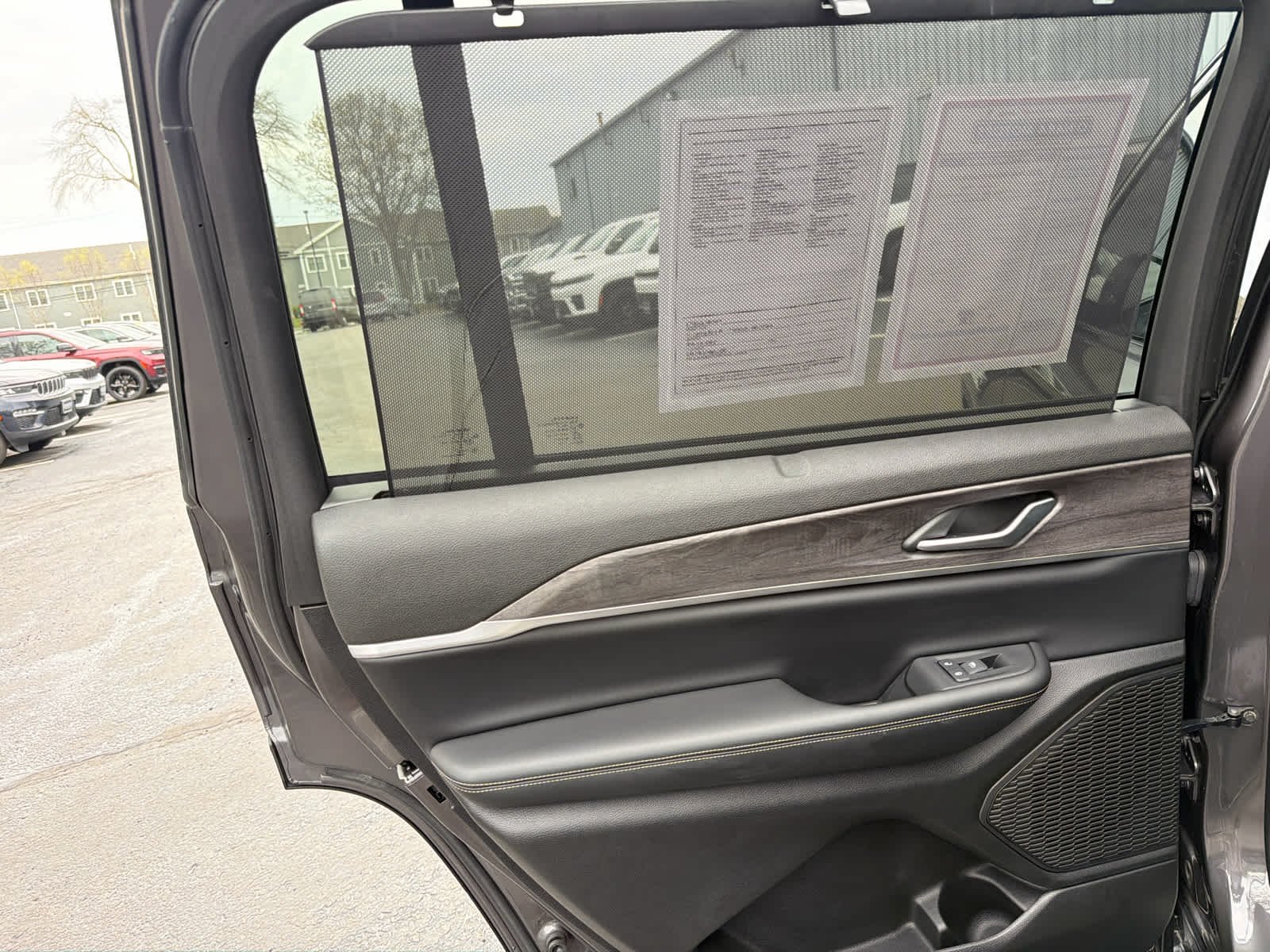 Used 2024 Baltic Gray Metallic Clearcoat Jeep Limited image 14
