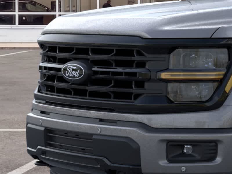 New 2026 Carbonized Gray Metallic Ford XLT image 17