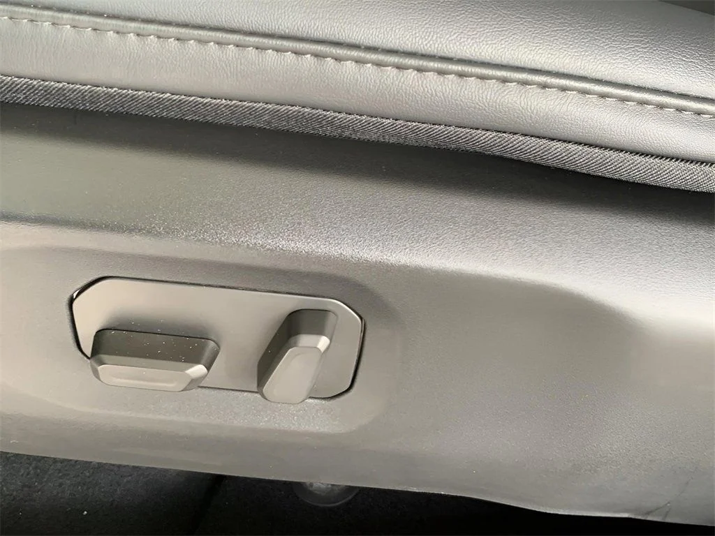 2025 Jeep Wrangler 4-Door Rubicon - Photo 26