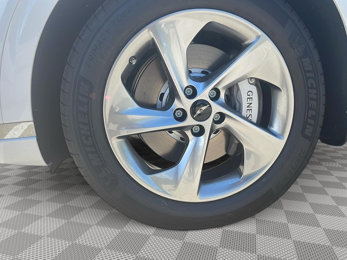 New 2026 Uyuni White Genesis 2.5T Advanced image 10