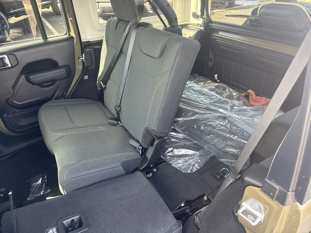 2025 Jeep Wrangler 4-Door Sport S - Photo 40