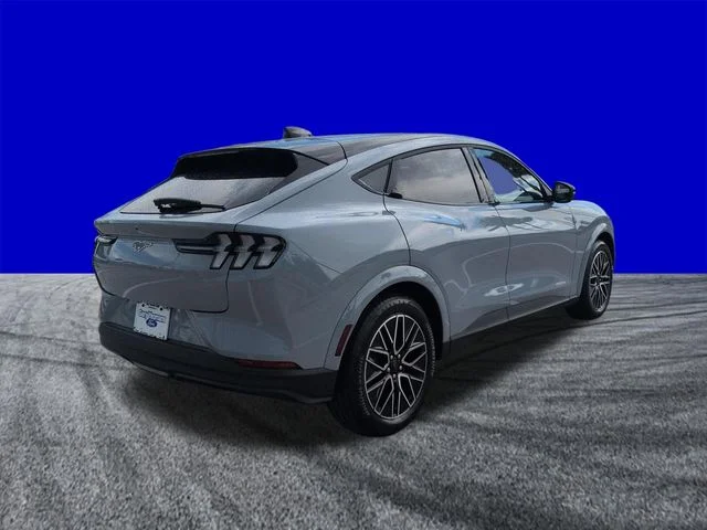 New 2026 Glacier Gray Metallic Tri-coat Ford Premium image 4