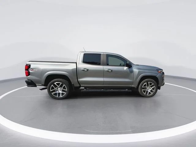 Used 2023 Gray Chevrolet Z71 image 13