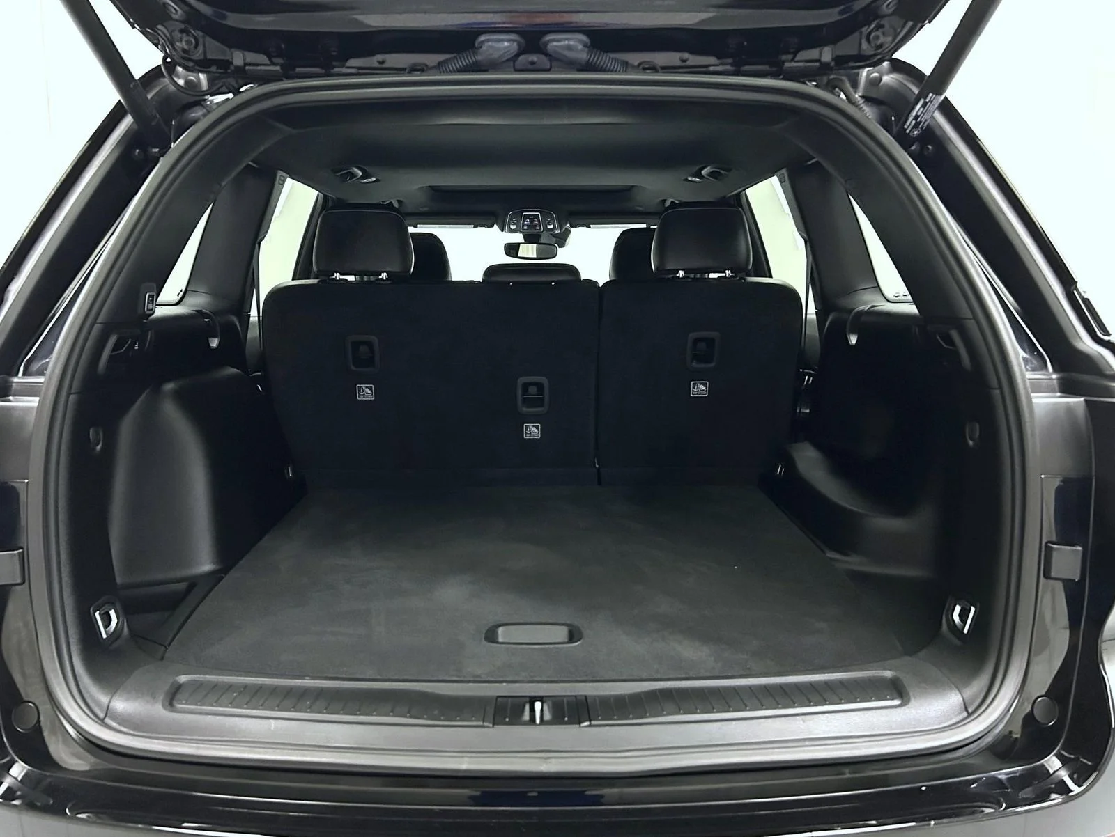 Used 2023 Black Jeep Altitude X image 21