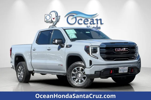 2024 GMC Sierra 1500 AT4
