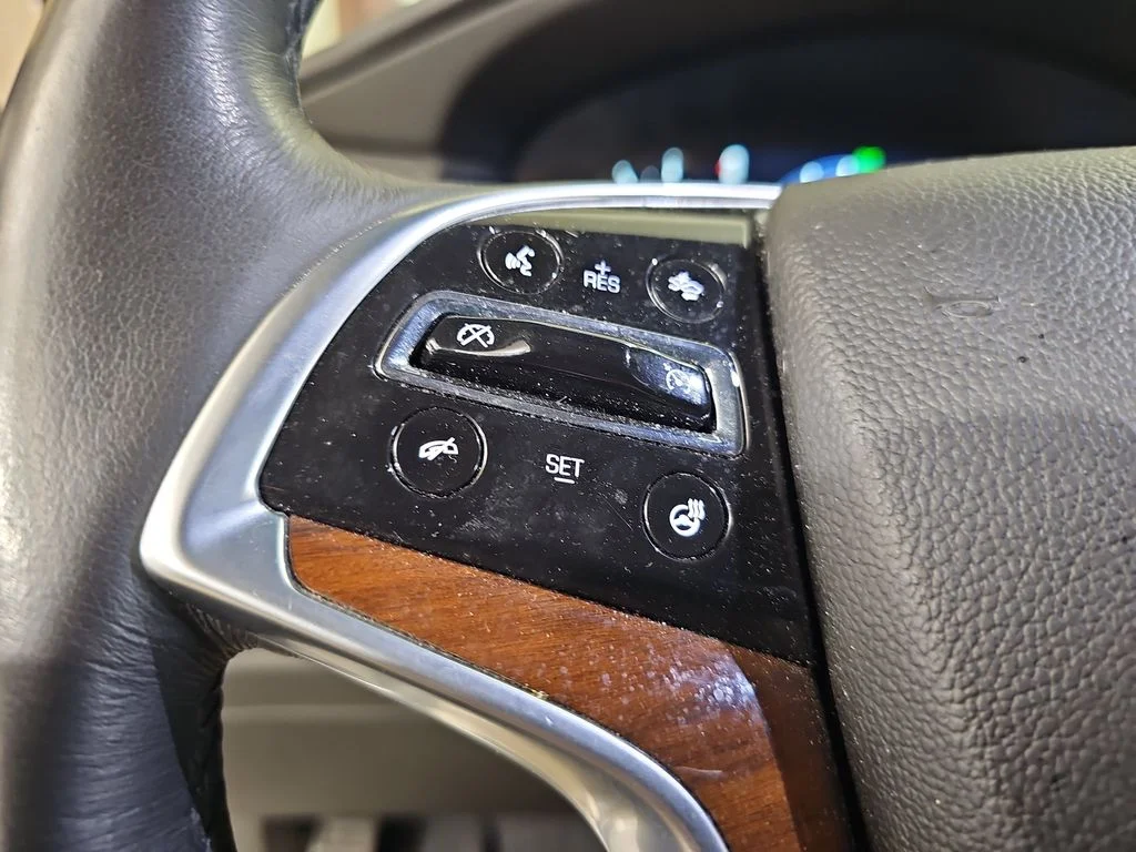 Used 2017 Silver Cadillac Luxury image 20