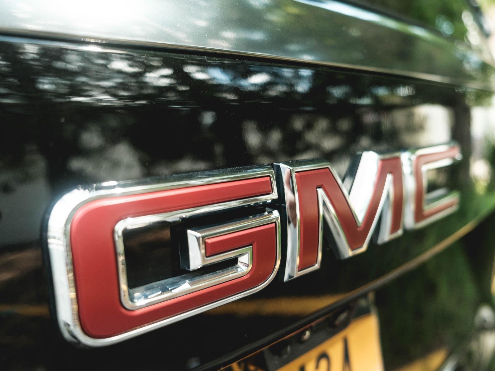 Used 2026 Onyx Black GMC AT4 image 22