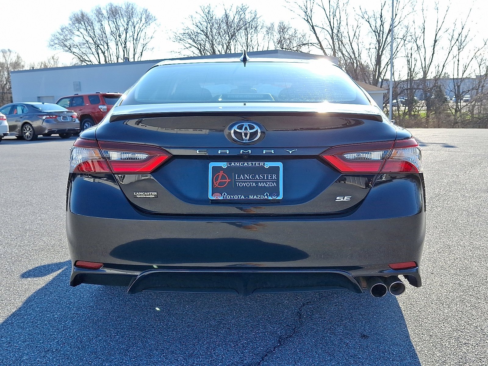 2024 Toyota Camry SE - Photo 6