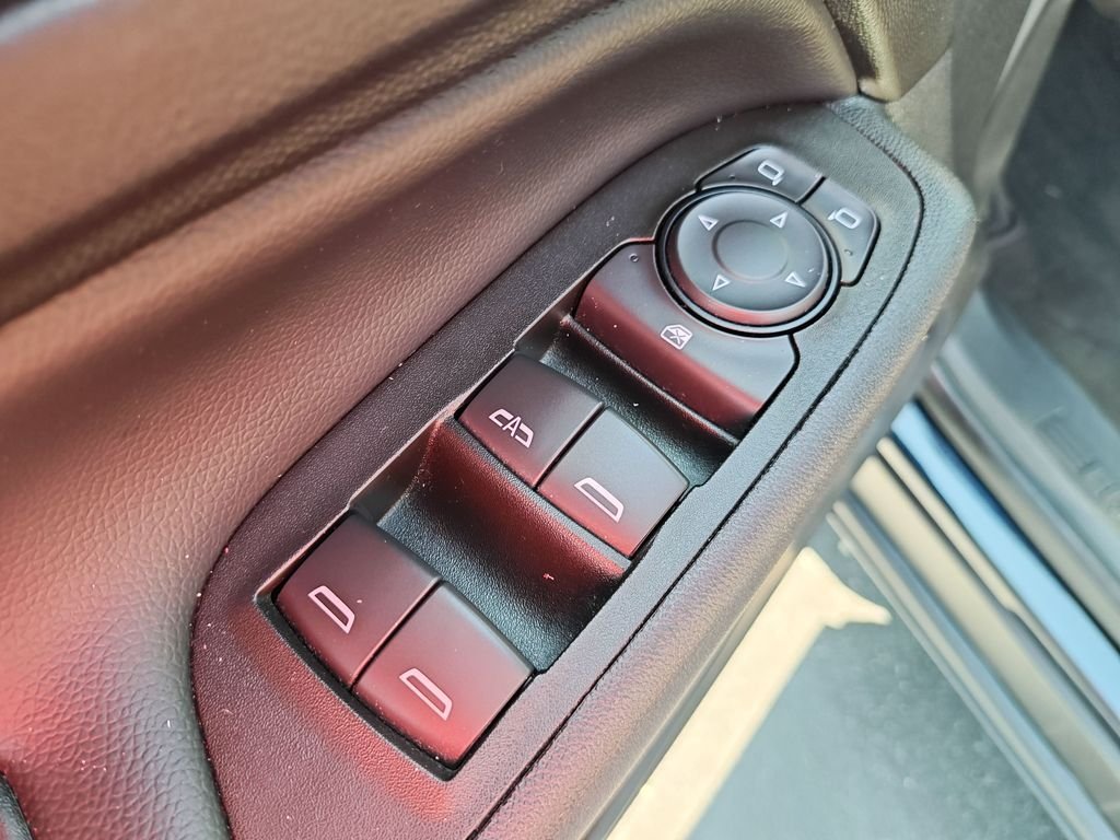 Used 2021 Blue Chevrolet LT image 11