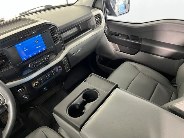 Used 2022 White Ford XL image 28