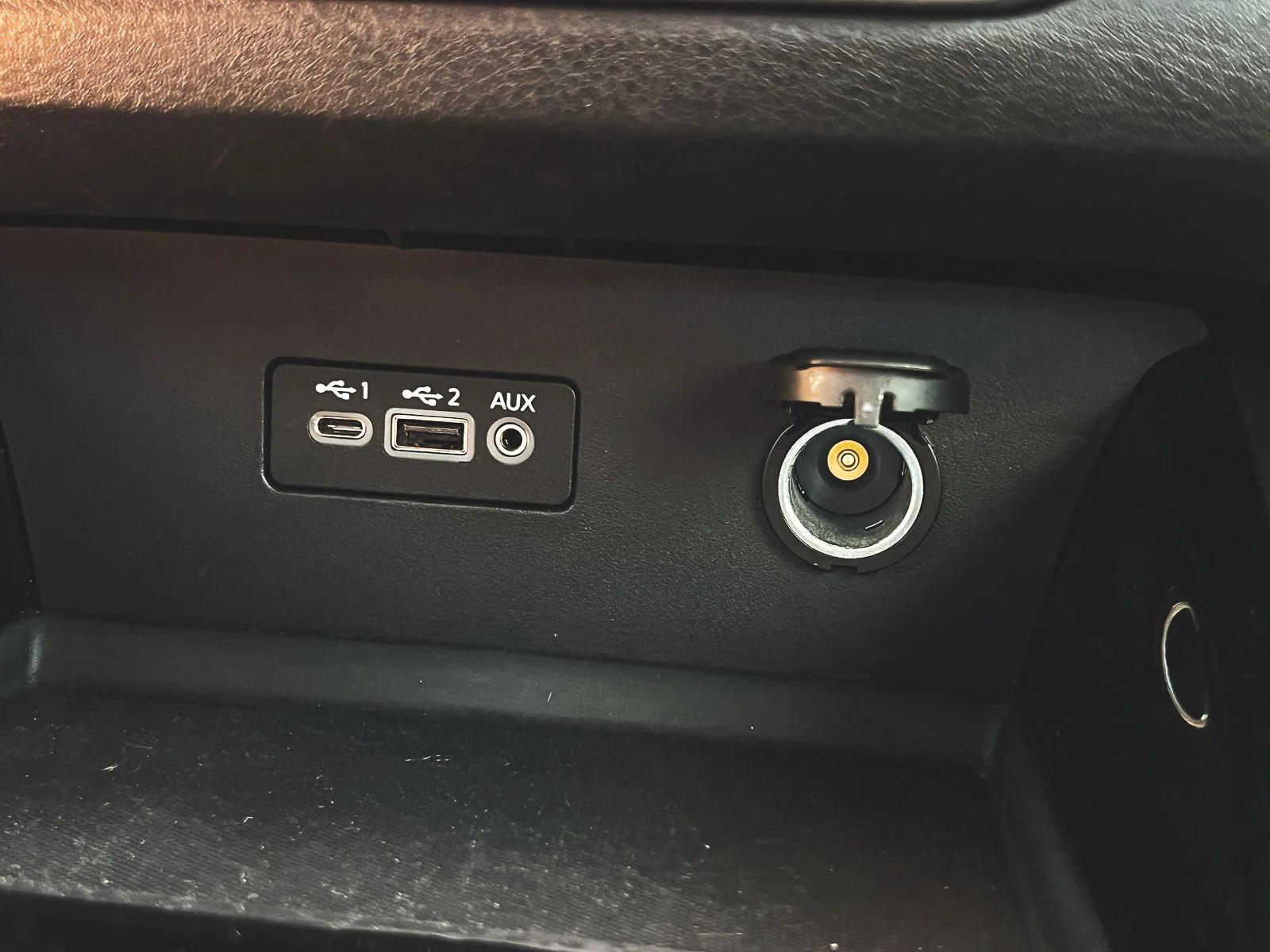 2025 Nissan Altima SR - Photo 24