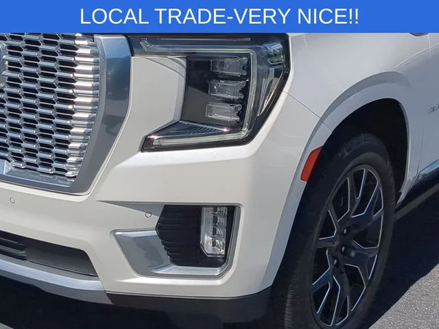 Used 2023 White GMC Denali image 9