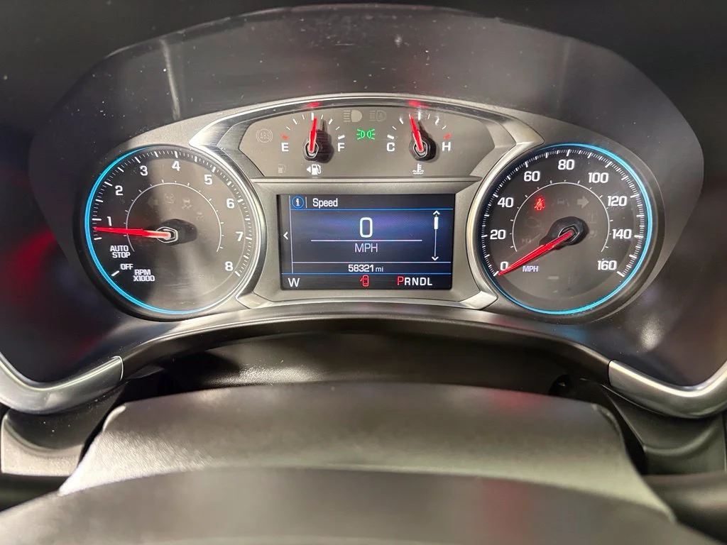 Used 2024 White Chevrolet LT image 26
