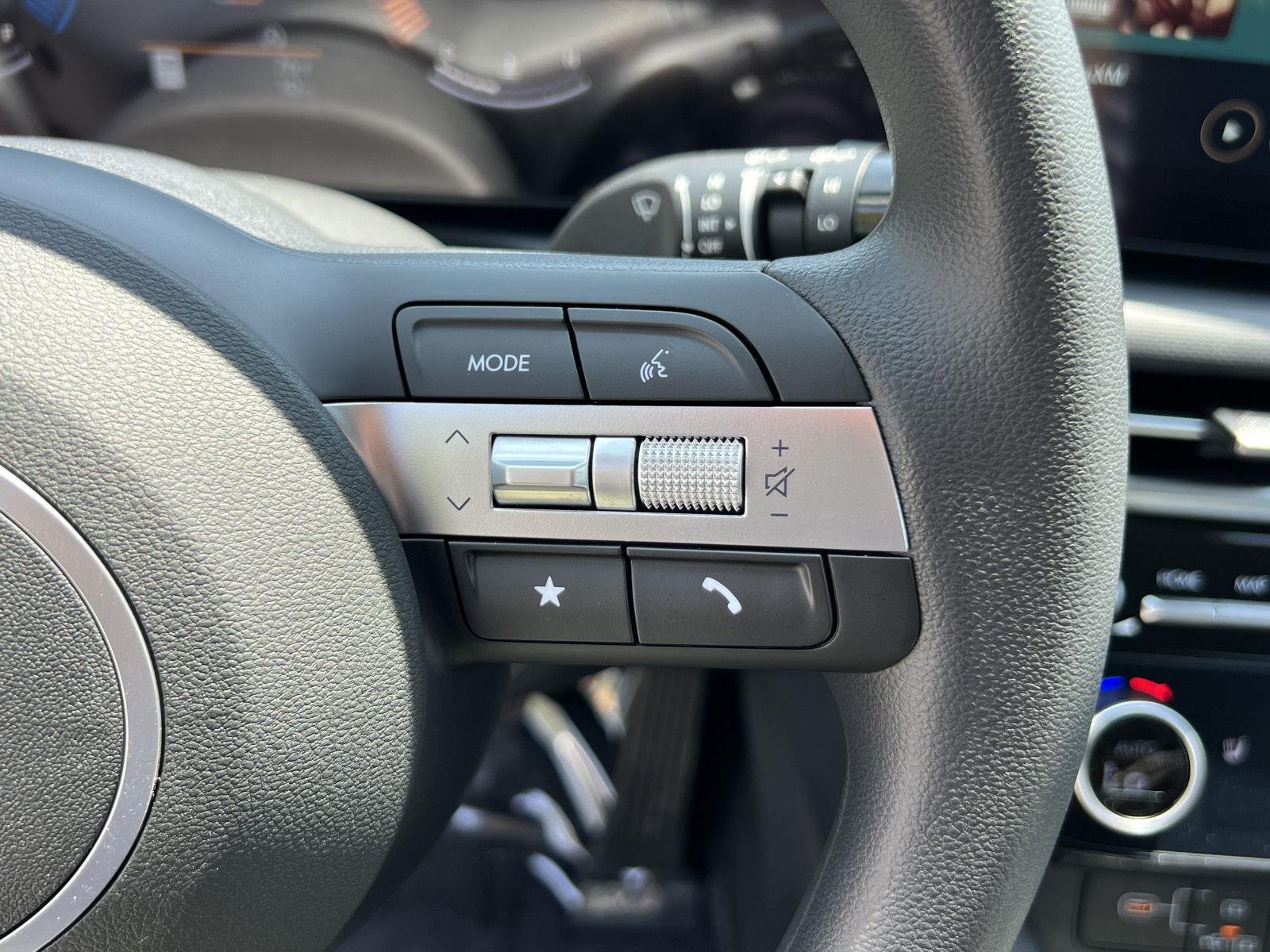 New 2026 Shimmering Silver Hyundai SEL Plus image 33