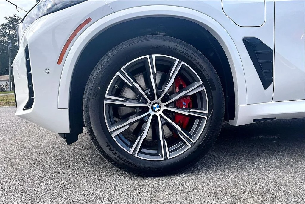 New 2026 BMW X5 xDrive50e 4D Sport Utility