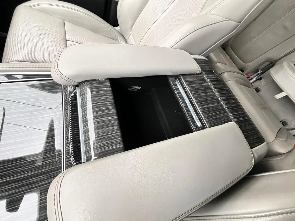2022 Jeep Wagoneer Series III - Photo 25