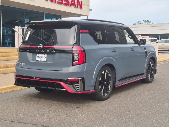 New 2026 Stealth Gray / Super Black Two-tone Nissan NISMO® image 4