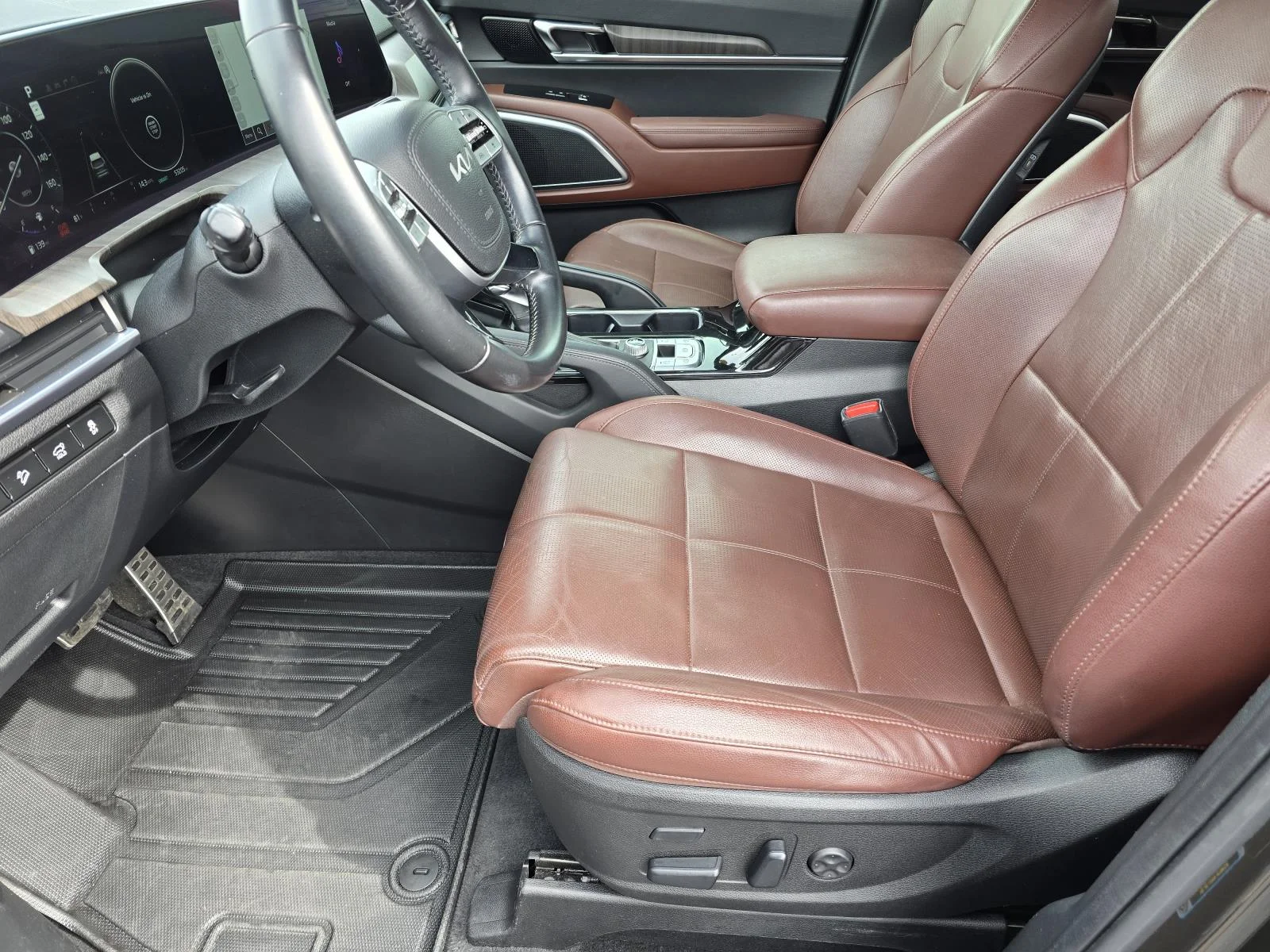 Used 2023 Green Kia SX image 9