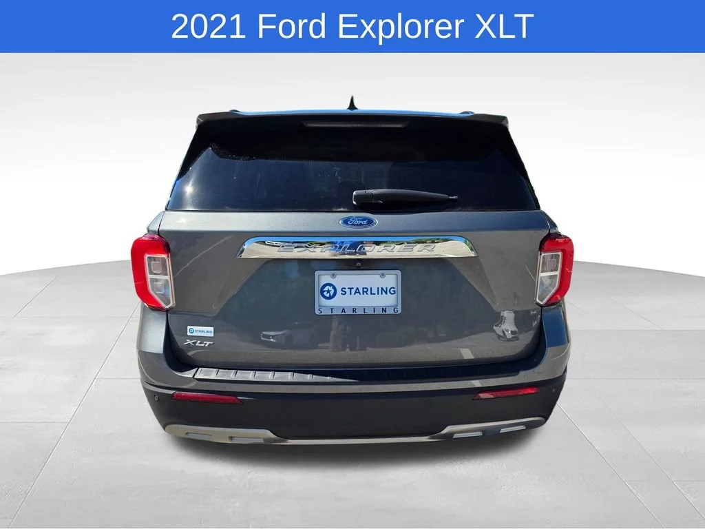 Used 2021 Gray Ford XLT image 8