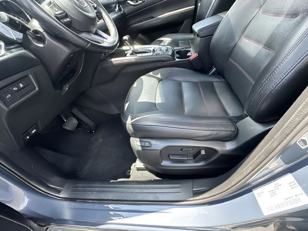 Used 2024 Gray Mazda 2.5 S Carbon Edition image 20