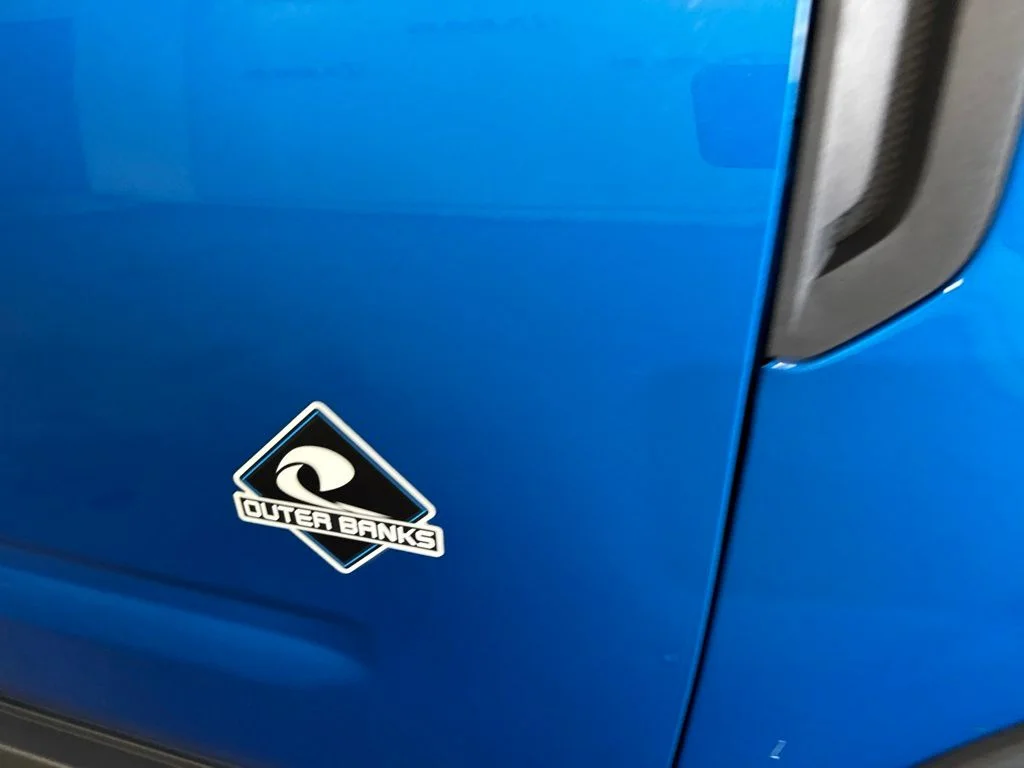 Used 2022 Blue Ford Outer Banks image 9