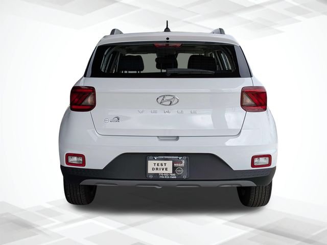 Used 2025 White Hyundai SEL image 5